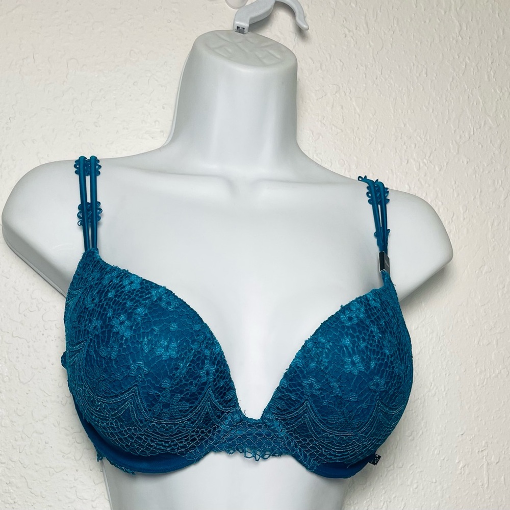 Victoria's Secret Deep Teal Lace Bra